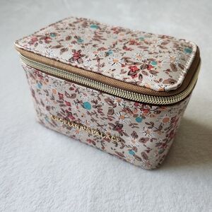 EUC Floral Jewelry Organizer